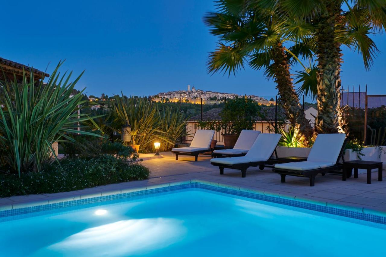 Hotel La Grande Bastide Сен-Поль-де-Ванс Экстерьер фото