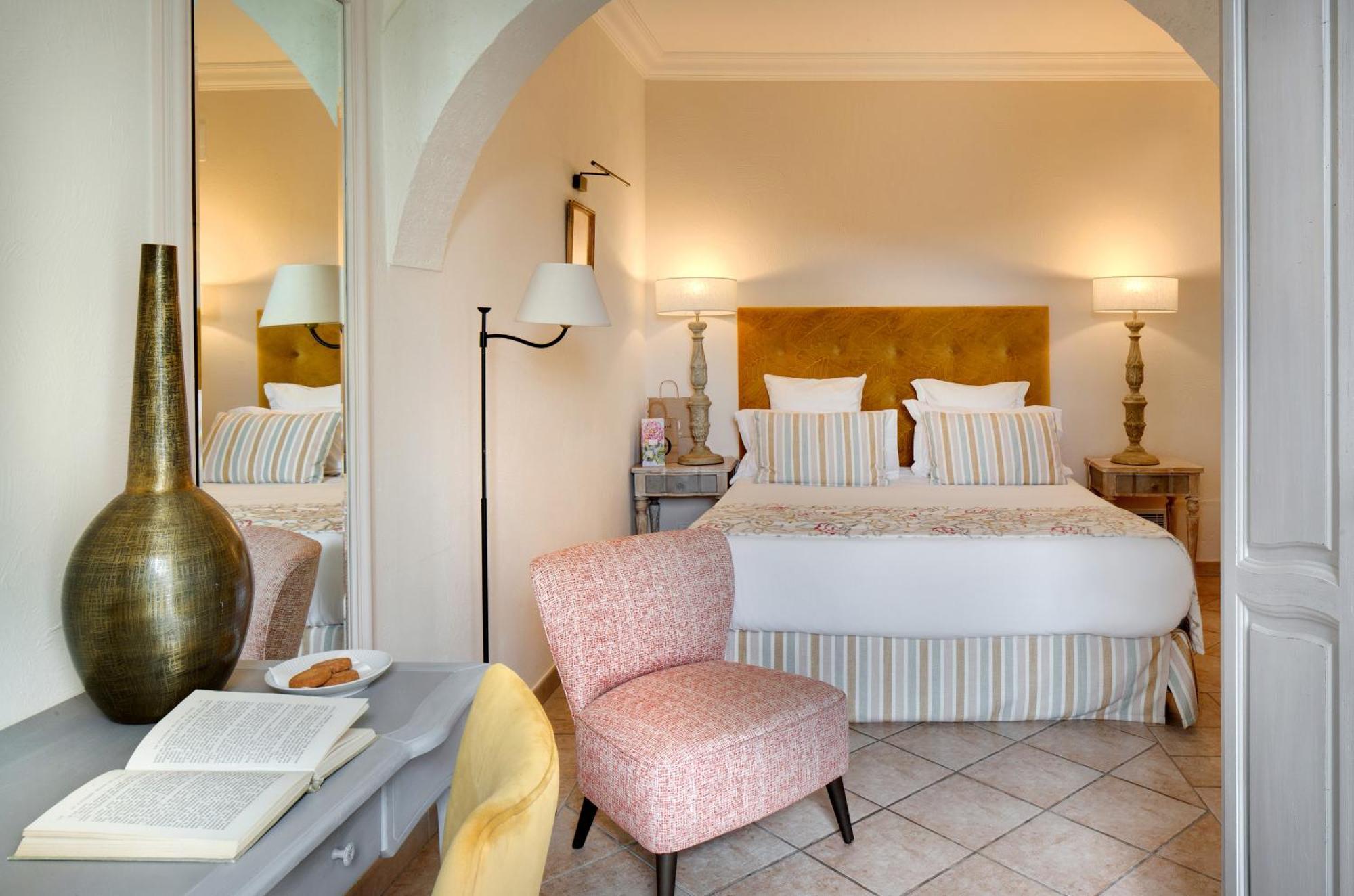 Hotel La Grande Bastide Сен-Поль-де-Ванс Экстерьер фото