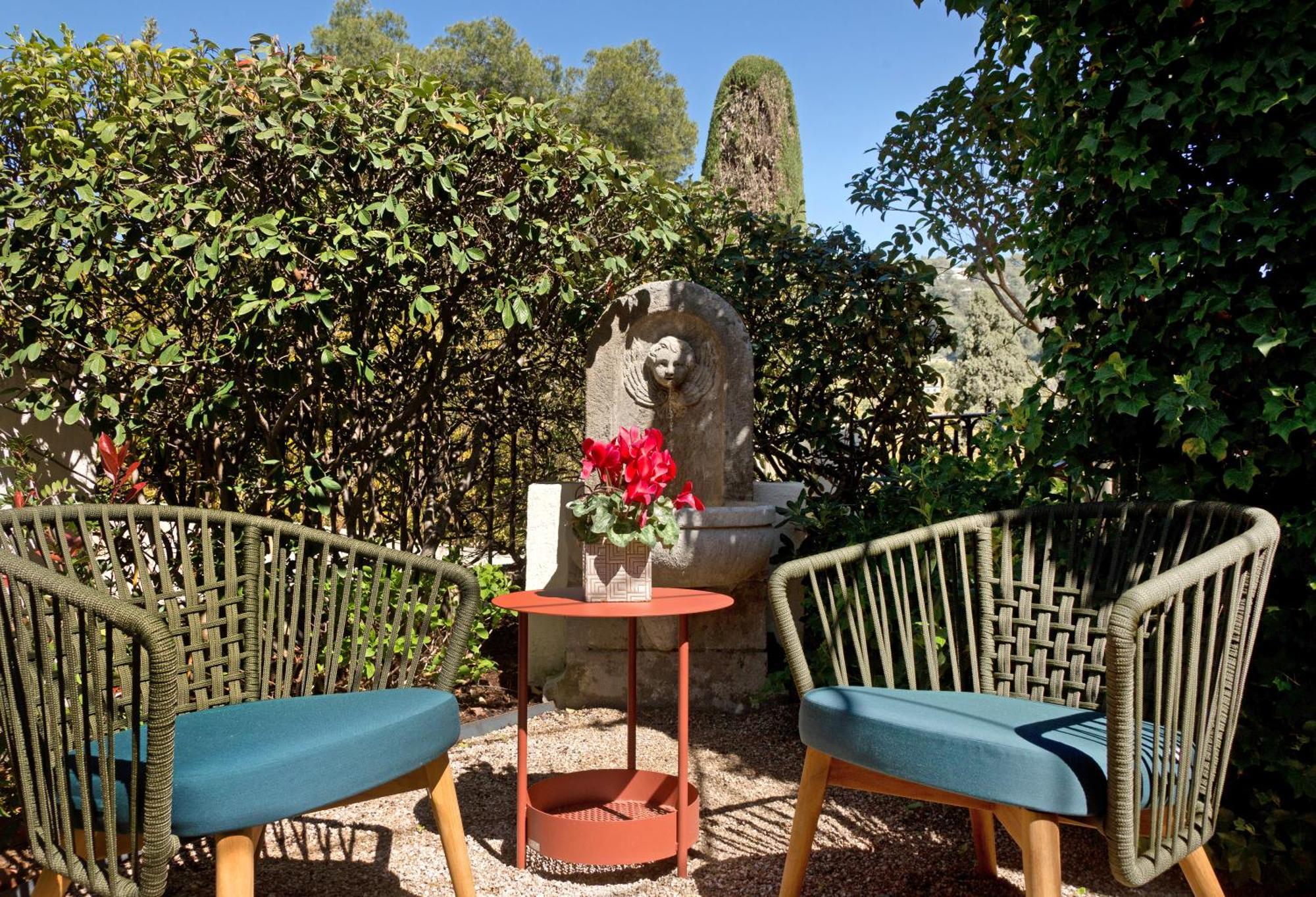 Hotel La Grande Bastide Сен-Поль-де-Ванс Экстерьер фото