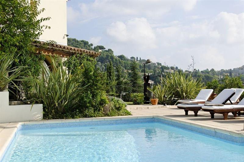 Hotel La Grande Bastide Сен-Поль-де-Ванс Экстерьер фото